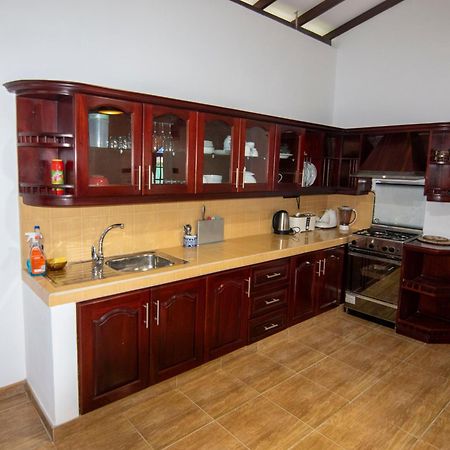 Green Villa Apartment Унаватуна Екстериор снимка